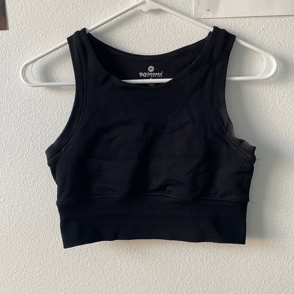 BLACK EXERCISE TOP